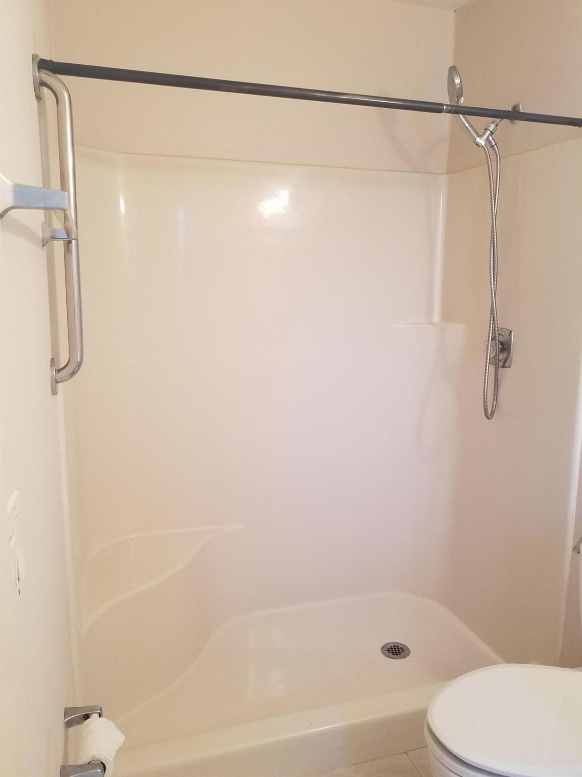 JUPITER LAKES VILLAS COND - Residential Lease