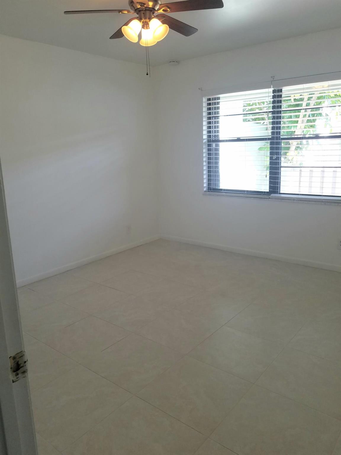 JUPITER LAKES VILLAS COND - Residential Lease