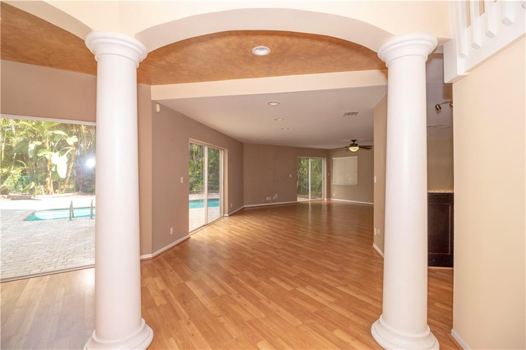 Countrys Point 119-29 B - Residential Lease