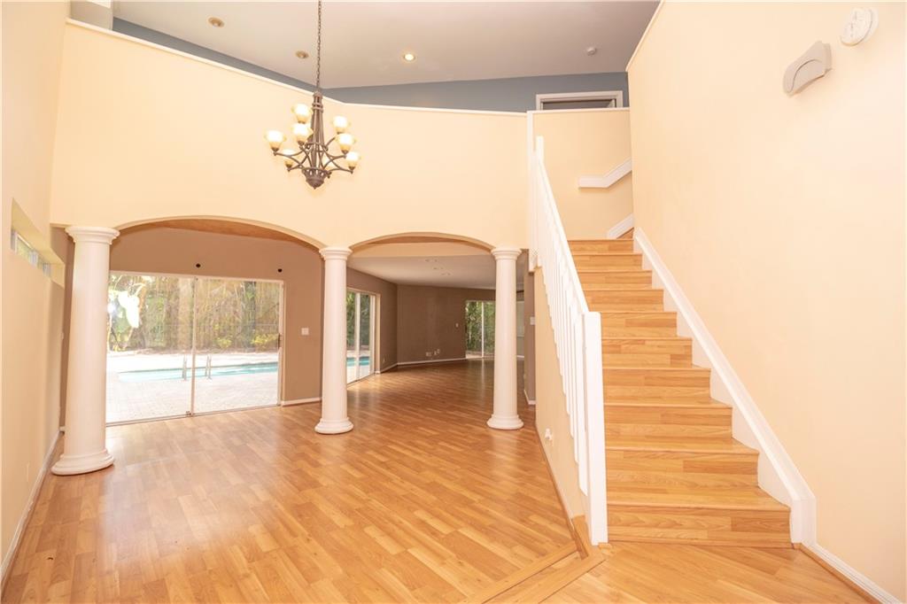 Countrys Point 119-29 B - Residential Lease