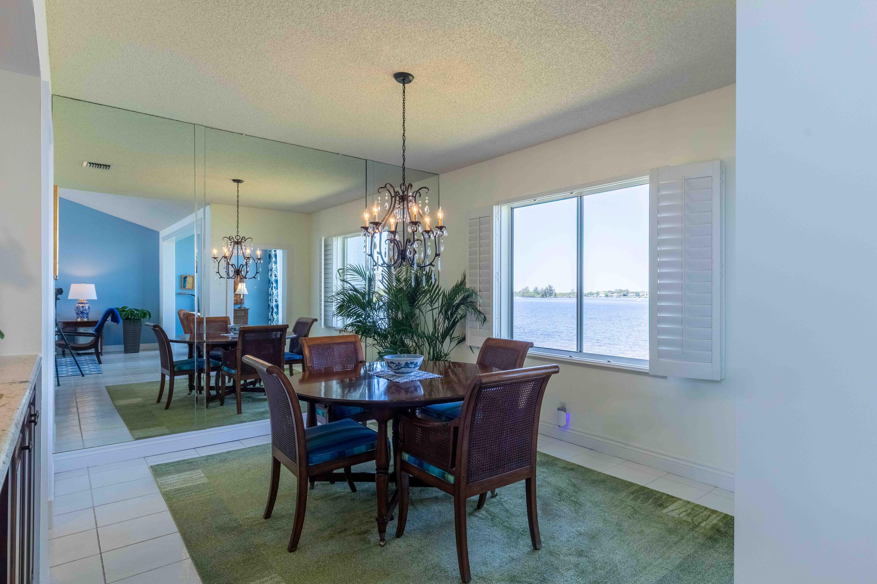 HARBOUR RIDGE YACHT & COUNTRY CLUB - Residential