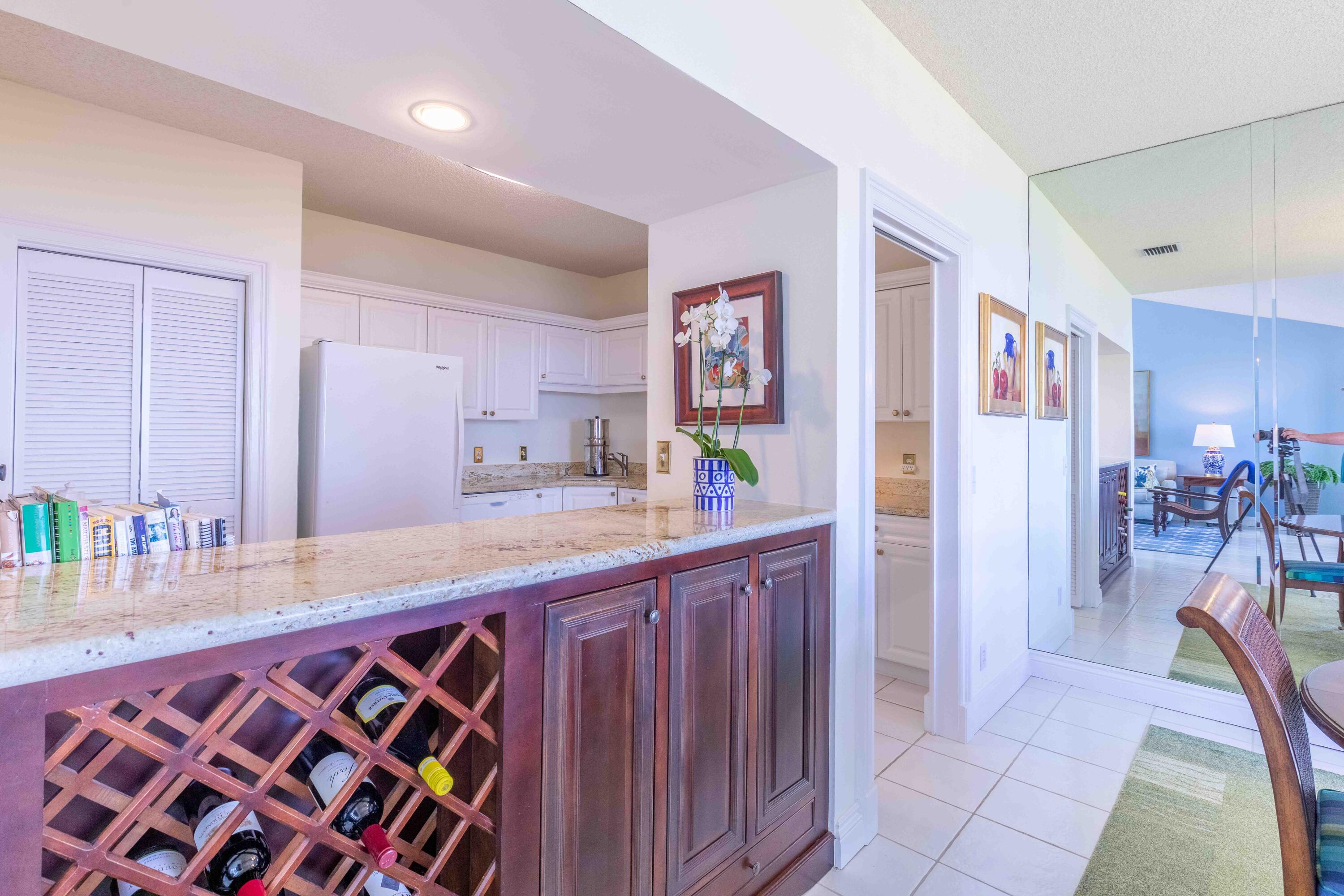 HARBOUR RIDGE YACHT & COUNTRY CLUB - Residential