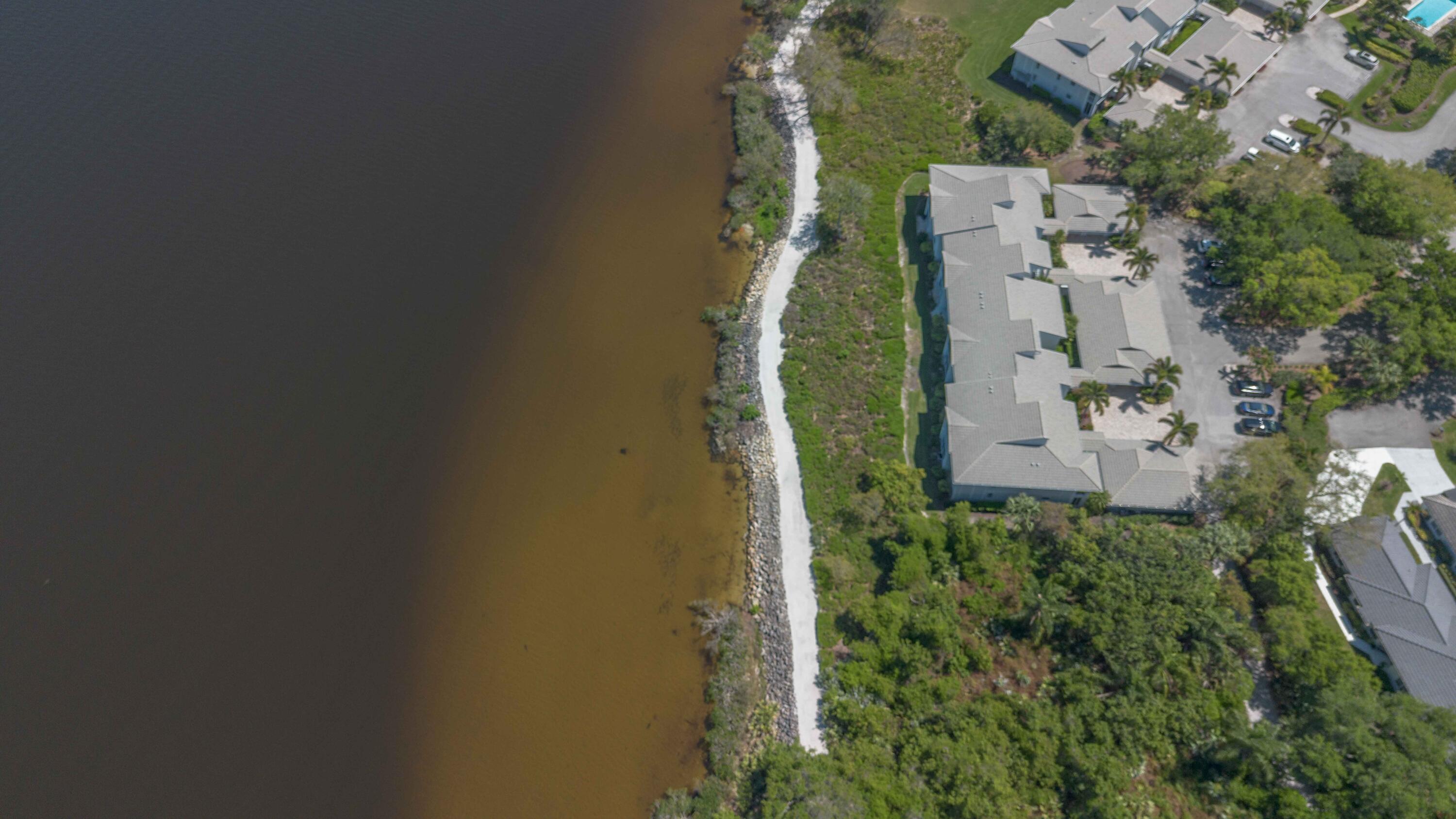 HARBOUR RIDGE YACHT & COUNTRY CLUB - Residential