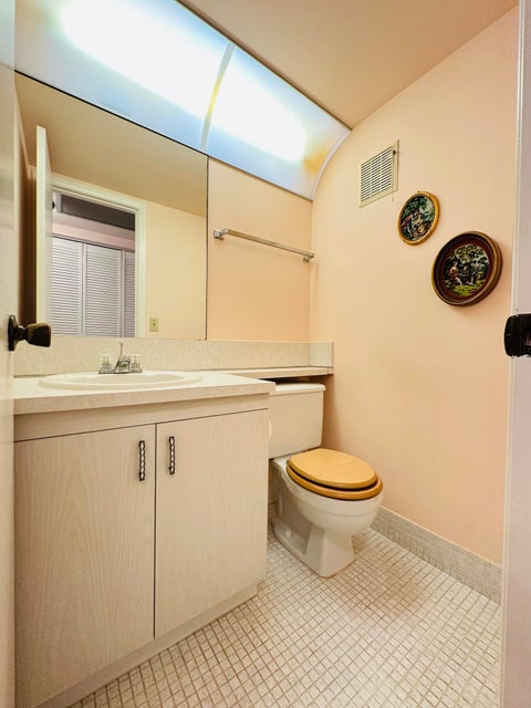 Tiny photo for 4011 NEWPORT G, Deerfield Beach, FL 33442 (MLS # B26090786)