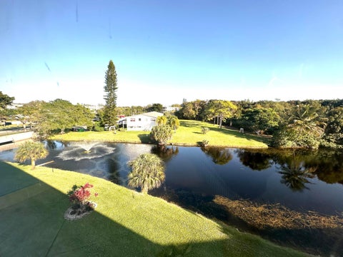Tiny photo for 4011 NEWPORT G, Deerfield Beach, FL 33442 (MLS # B26090786)