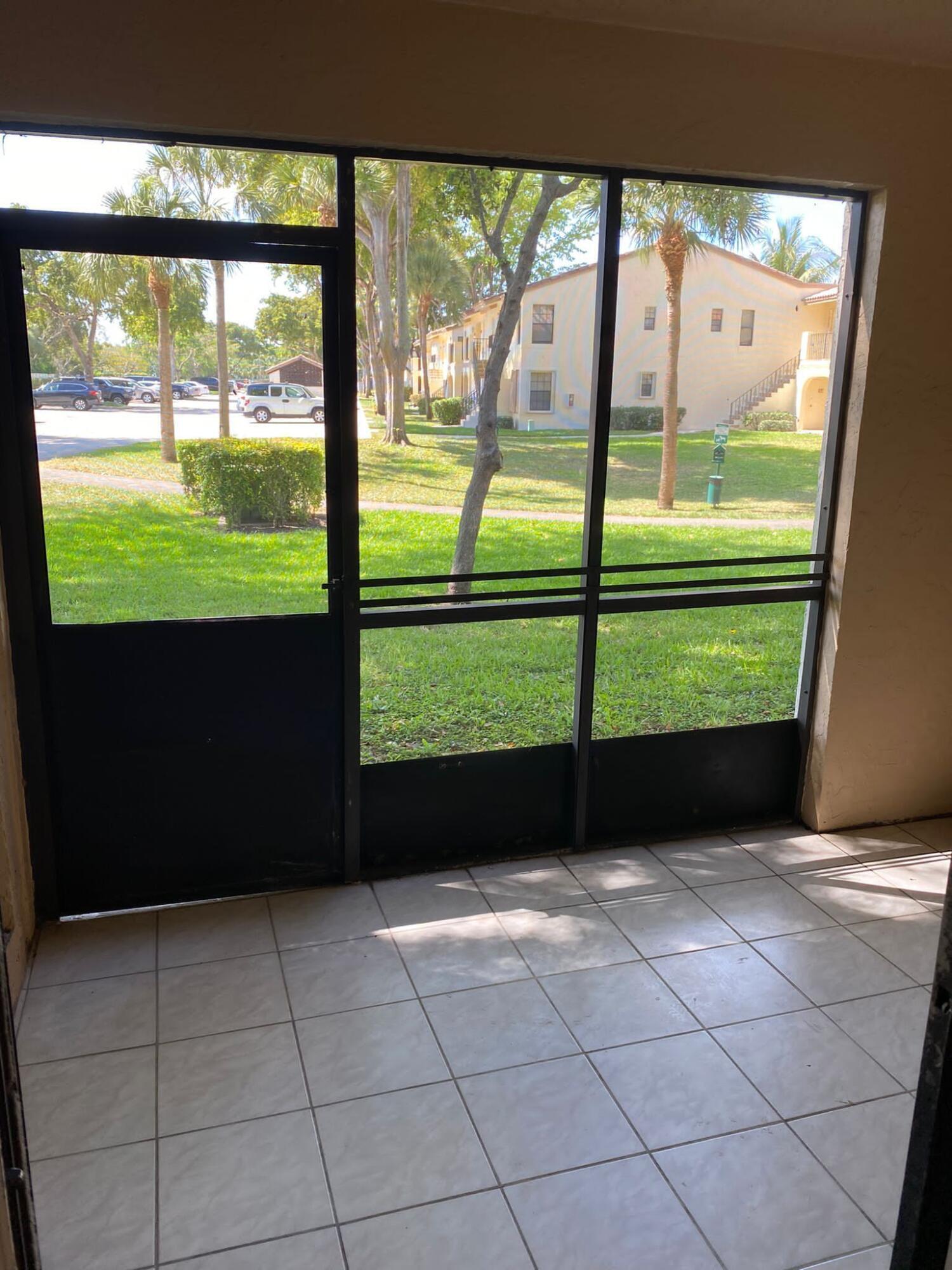 WINDWOOD - Residential Lease
