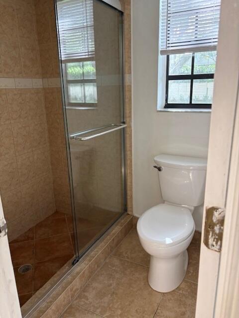 WINDWOOD - Residential Lease