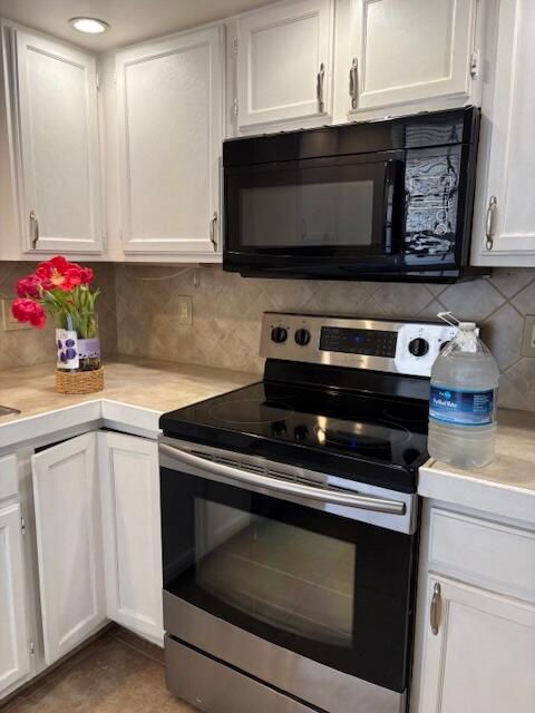 WINDWOOD - Residential Lease