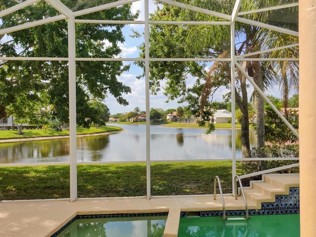 Photo of 6259 Winding Lake Drive, Jupiter, FL 33458 (MLS # R10711744)