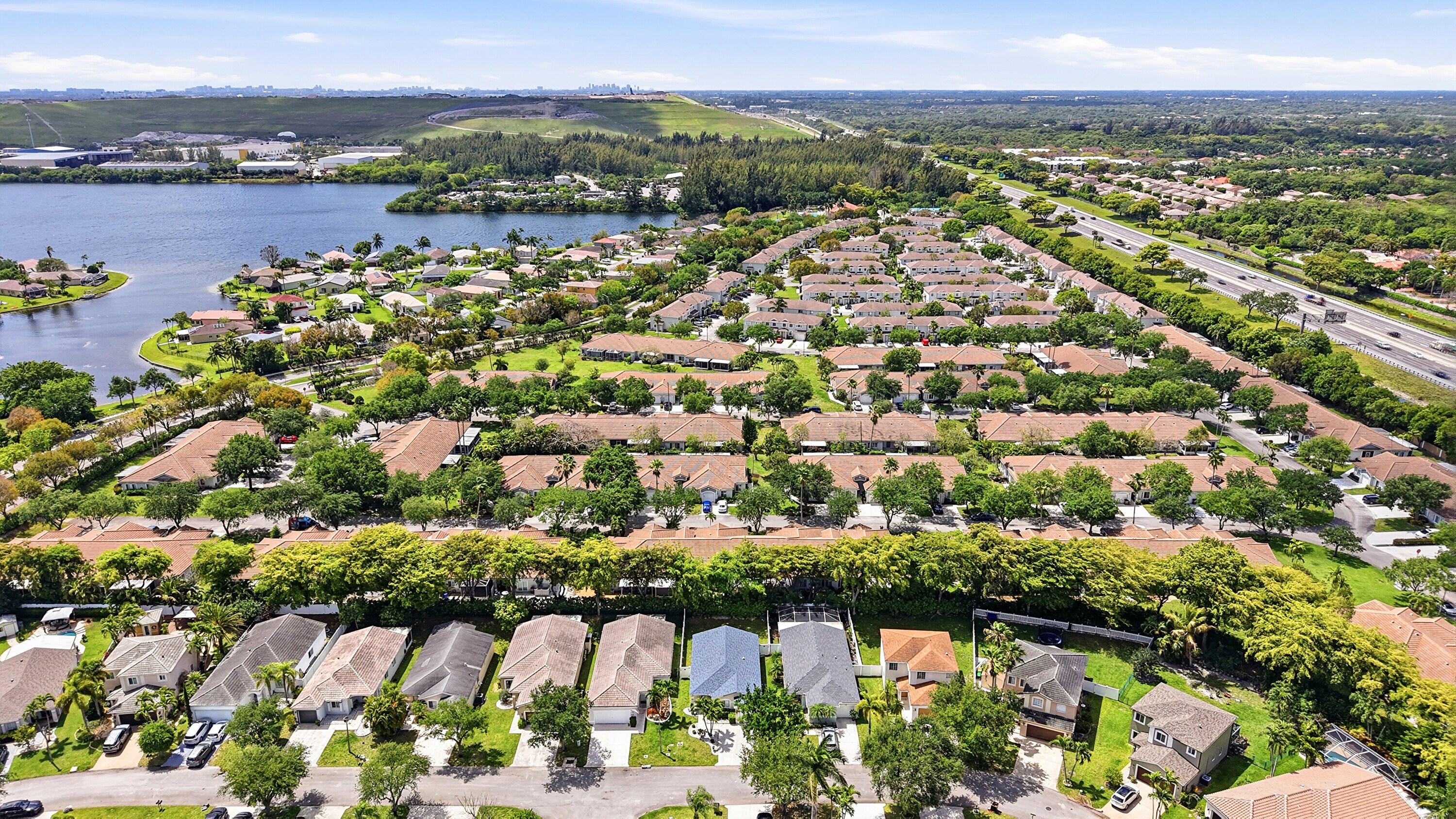 OLYMPIA & YORK RESIDENTIAL PLAT - Residential