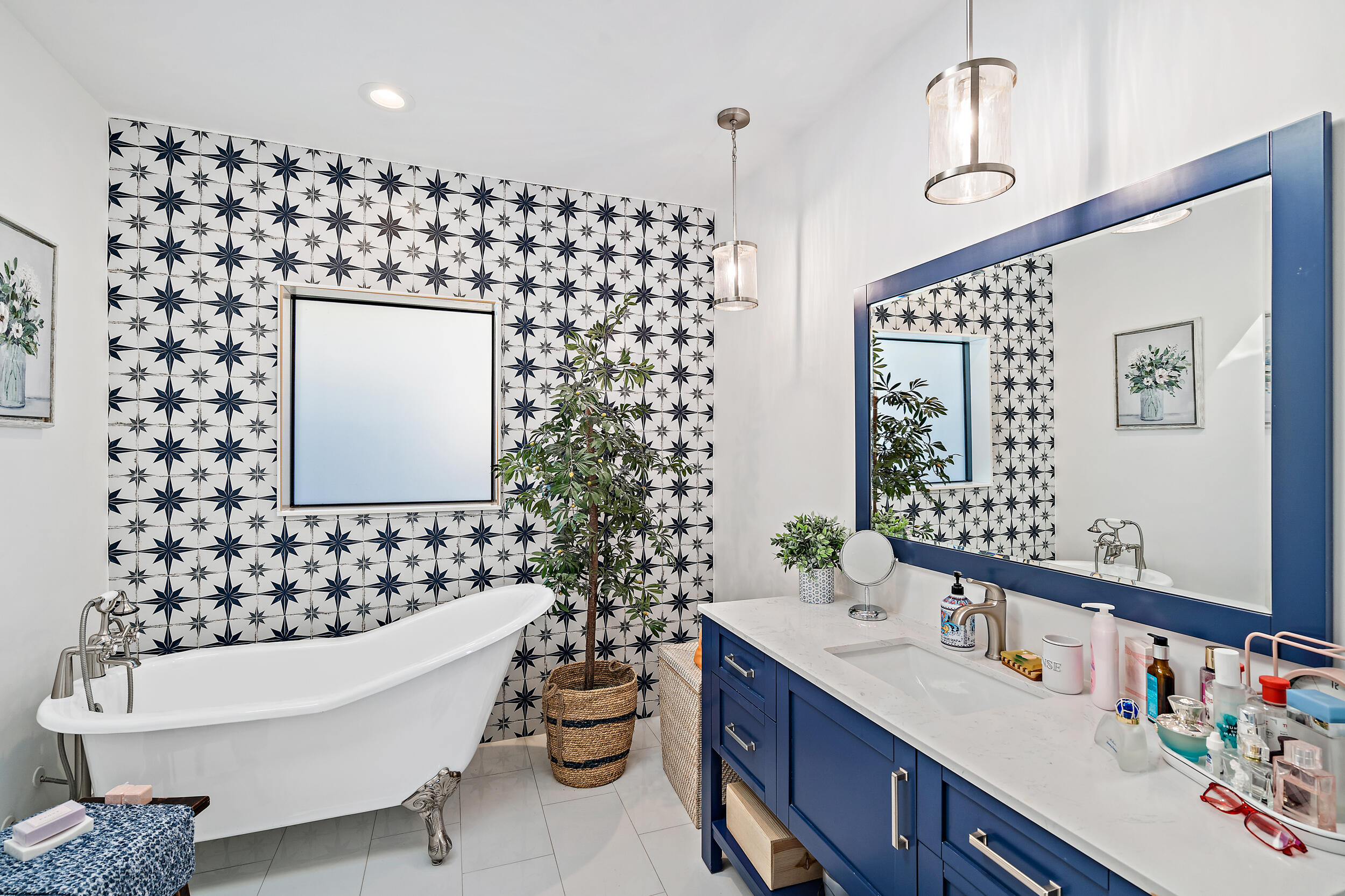 Admirals Cove - Residential