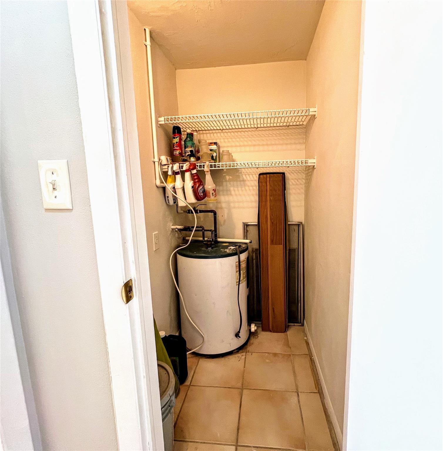 Harwick House Inc Condo - Residential Lease