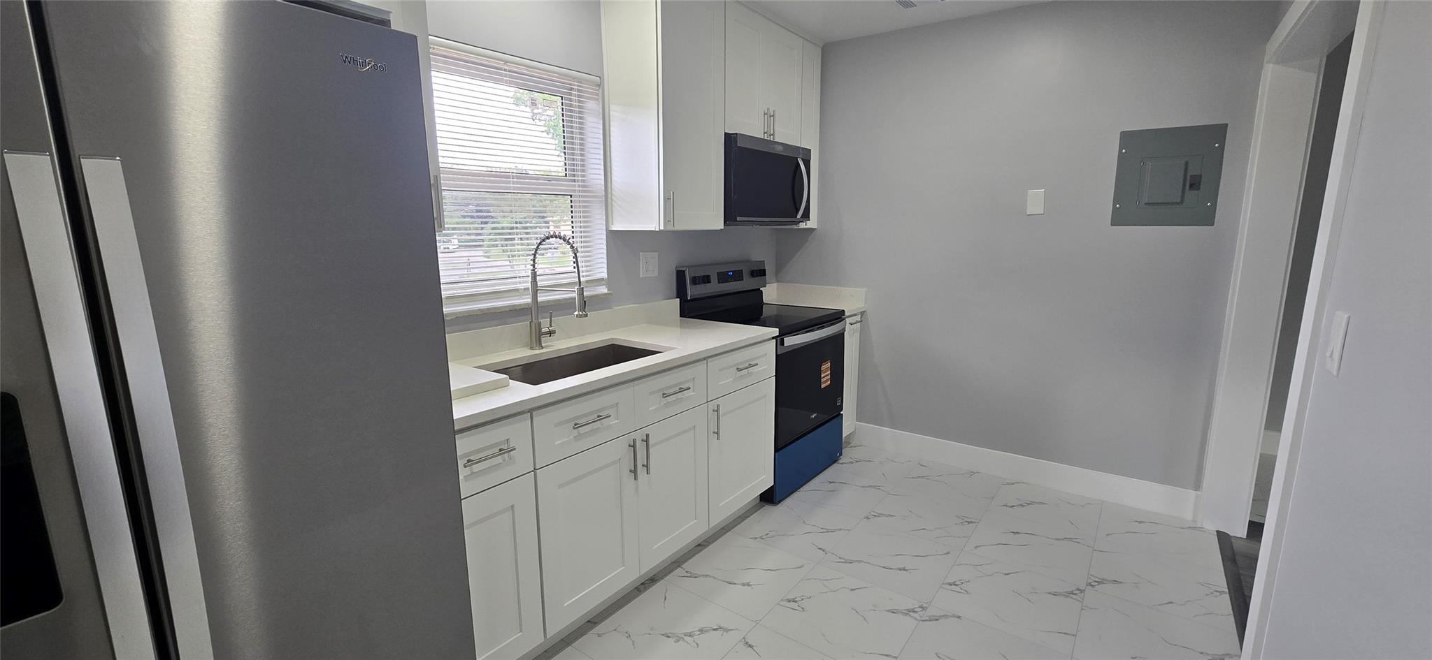 Coral Spgs Village Green - Residential Lease