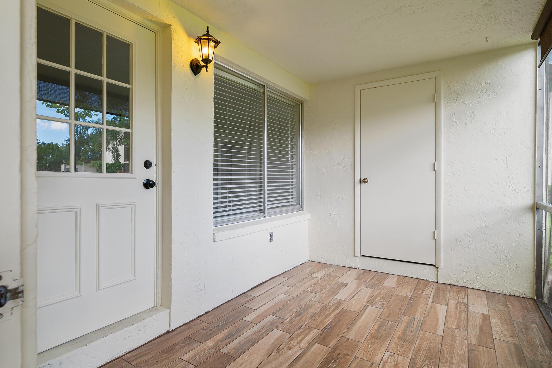 PINE RIDGE AT HAVERHILL C - Residential Lease