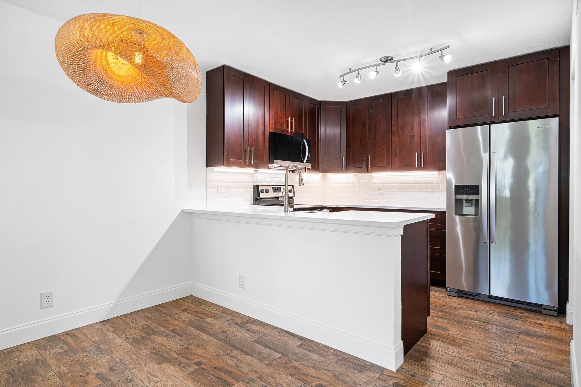 PINE RIDGE AT HAVERHILL C - Residential Lease