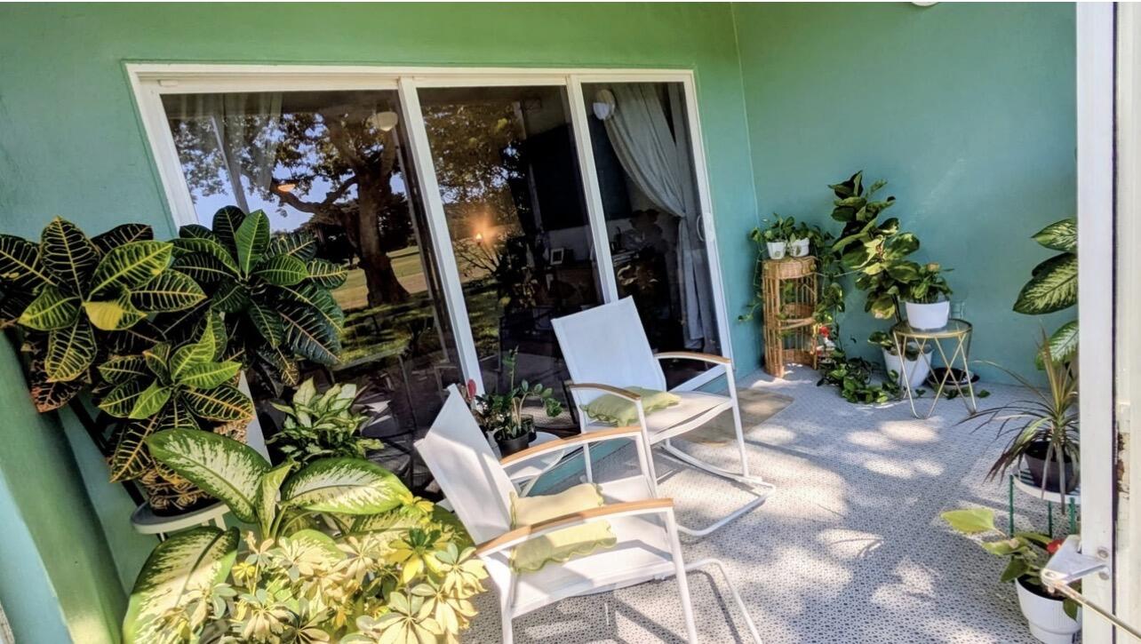 NO 9 PALM-AIRE COUNTRY CLUB - Residential Lease