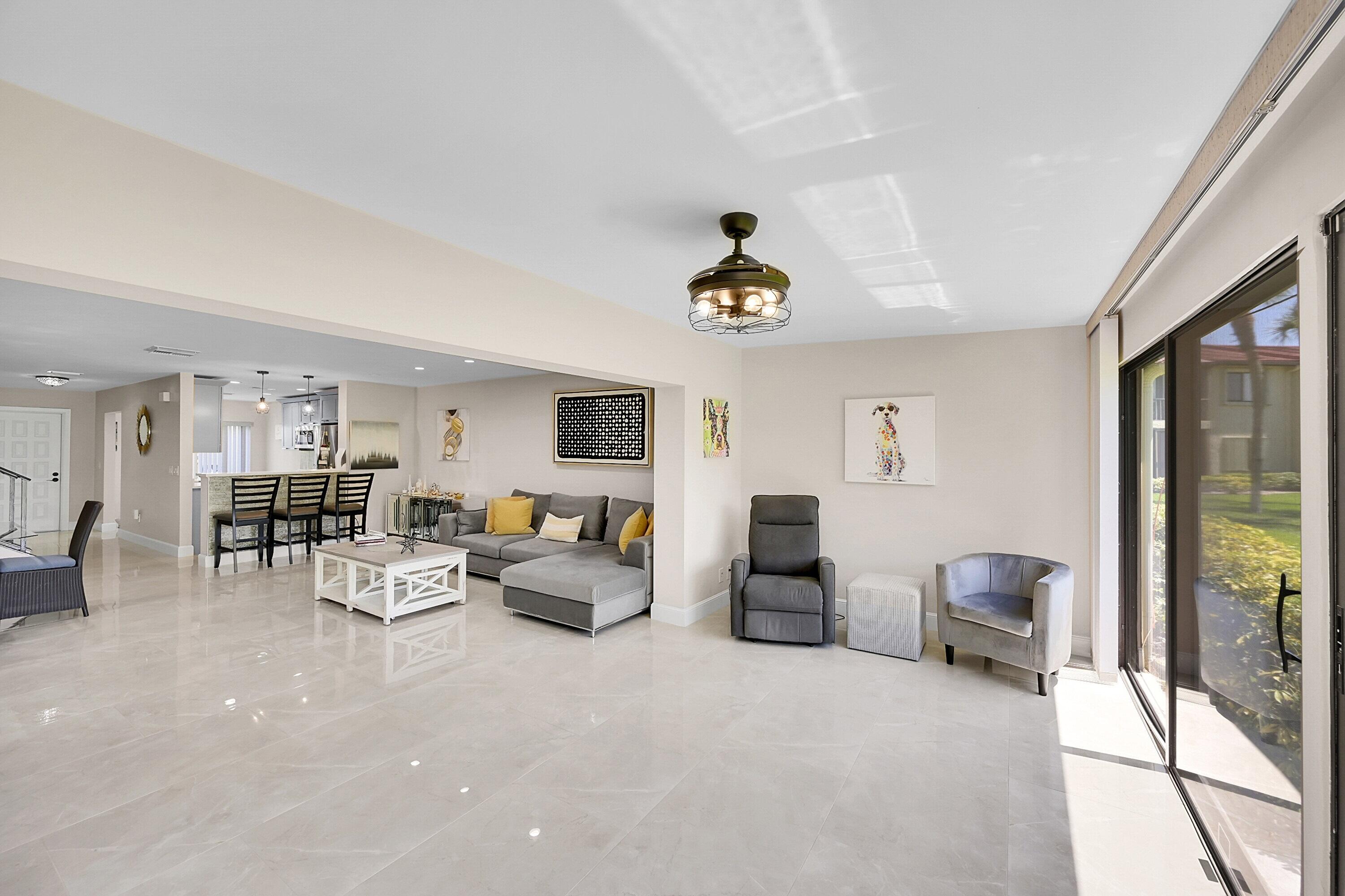 FAIRWAYS OF BOCA LAGO CONDO - Residential