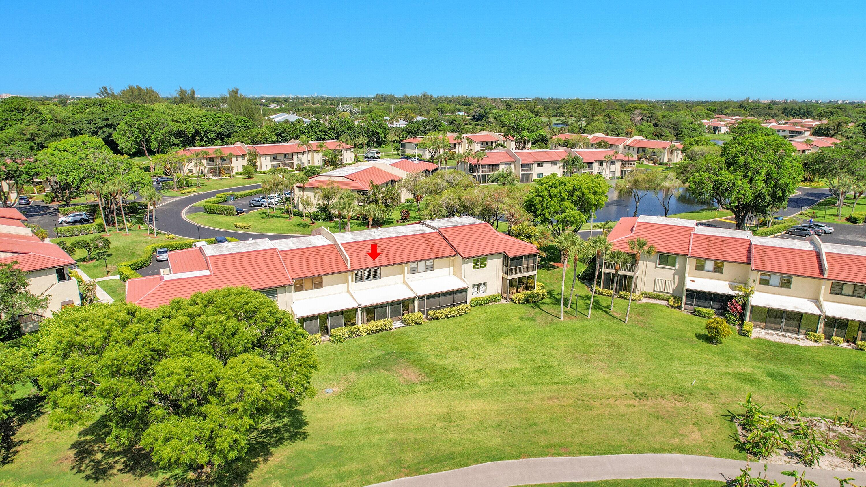 FAIRWAYS OF BOCA LAGO CONDO - Residential