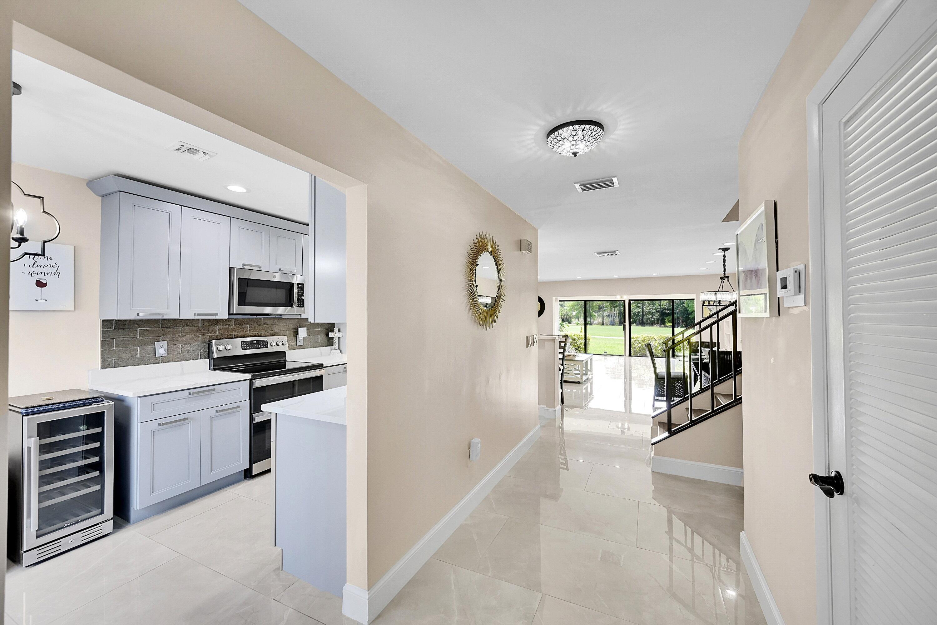 FAIRWAYS OF BOCA LAGO CONDO - Residential