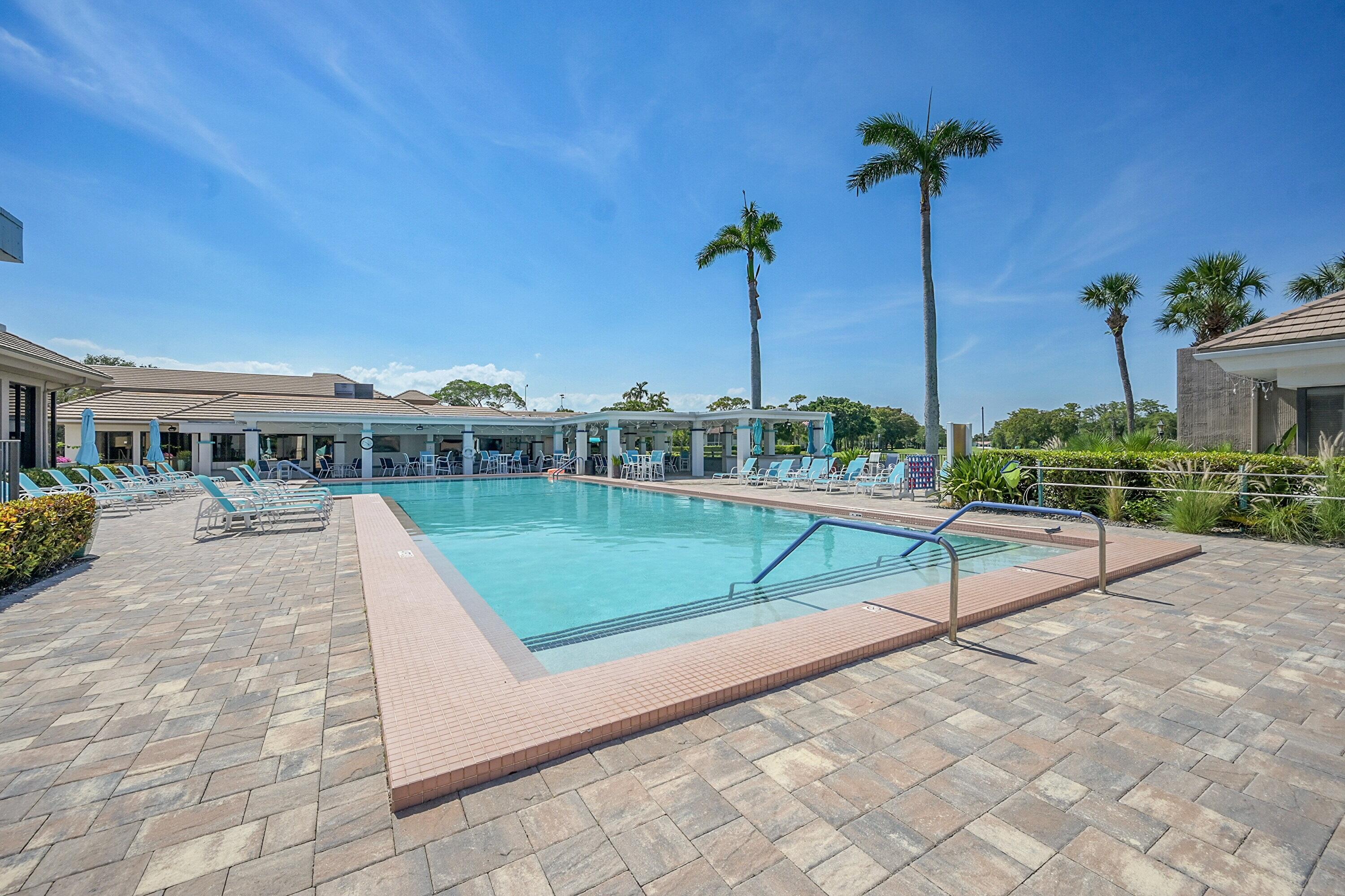 FAIRWAYS OF BOCA LAGO CONDO - Residential