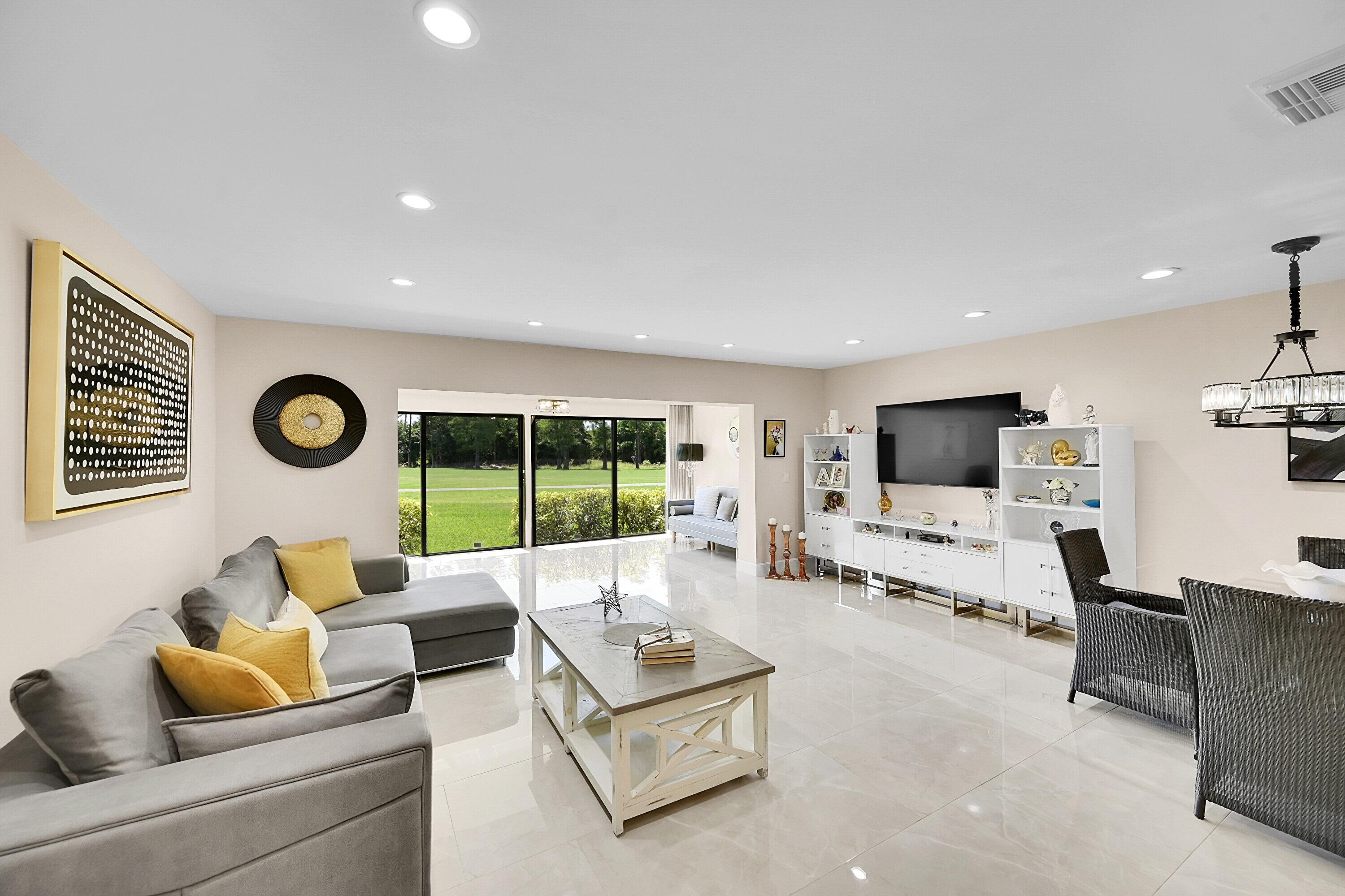 FAIRWAYS OF BOCA LAGO CONDO - Residential