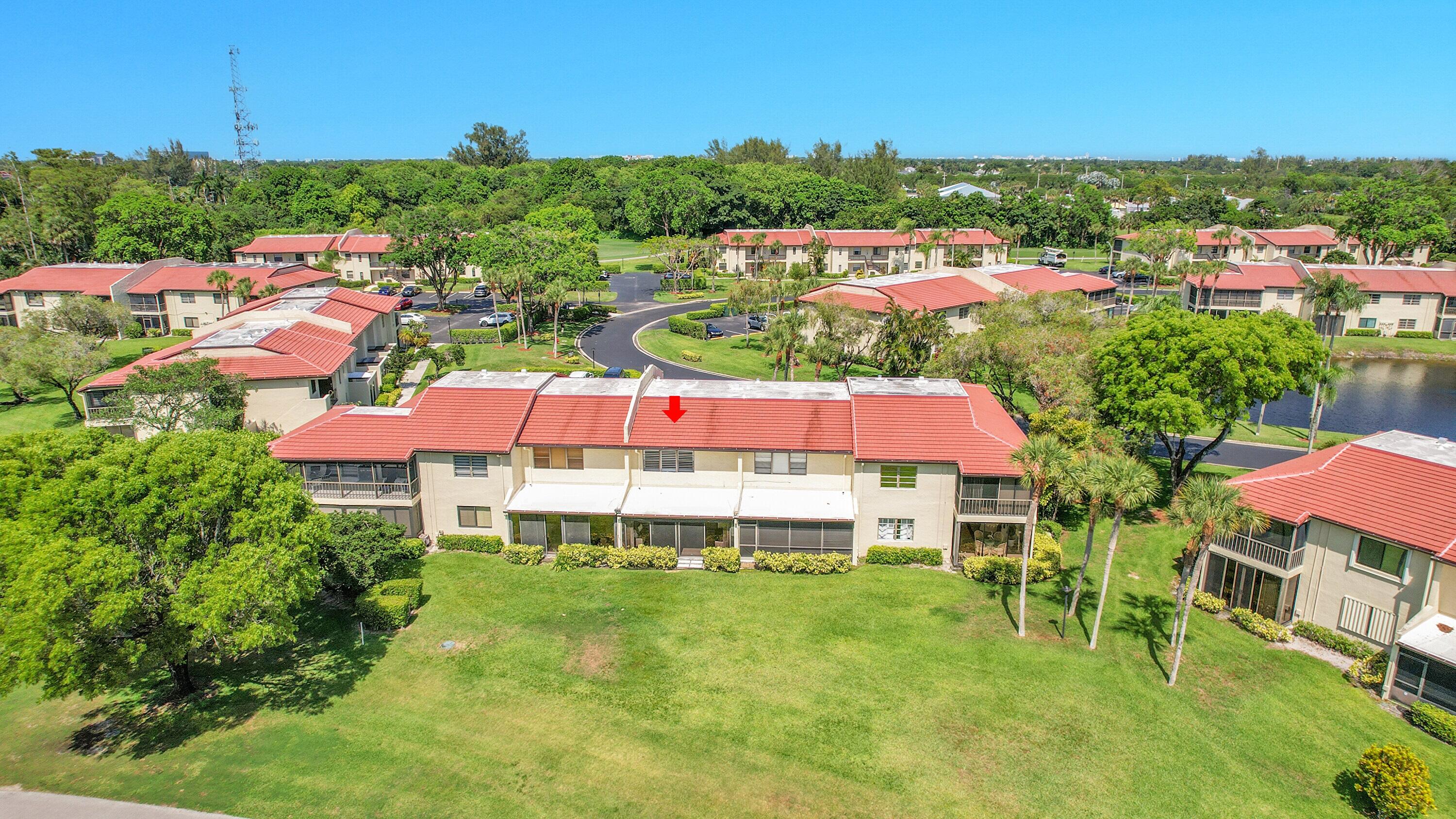 FAIRWAYS OF BOCA LAGO CONDO - Residential