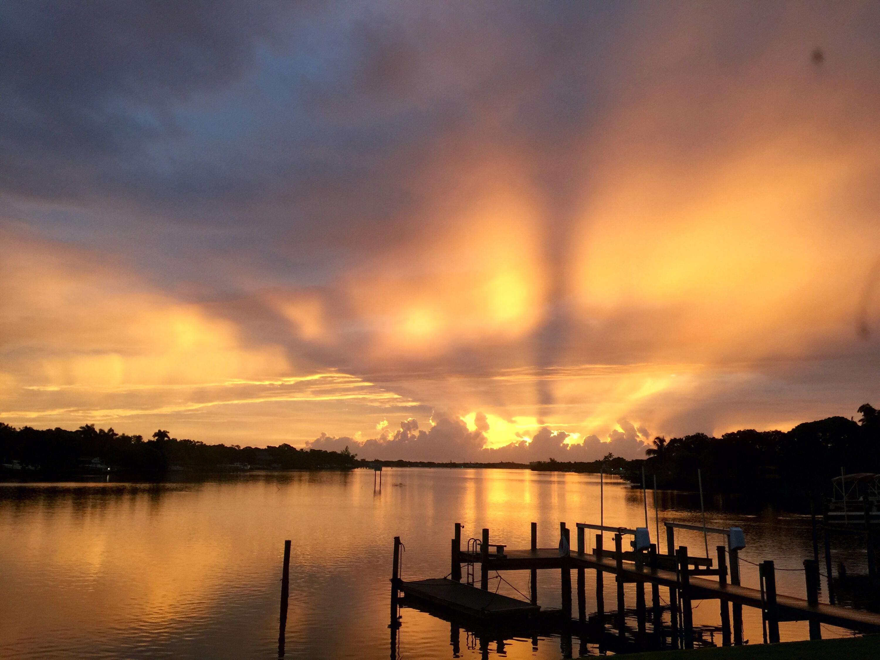 VIA RIO UNREC ON AM 90 - Residential