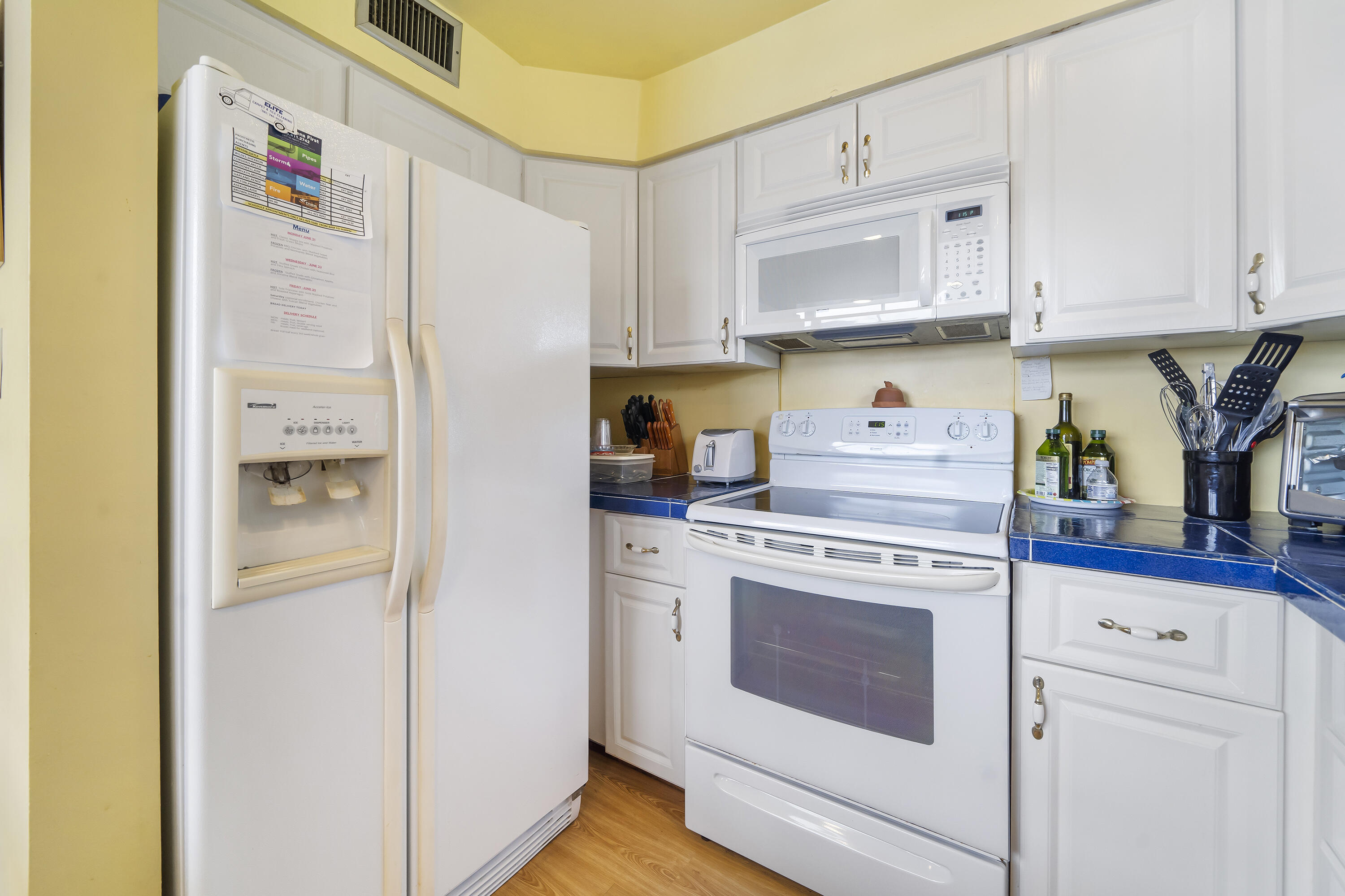 VIA RIO UNREC ON AM 90 - Residential