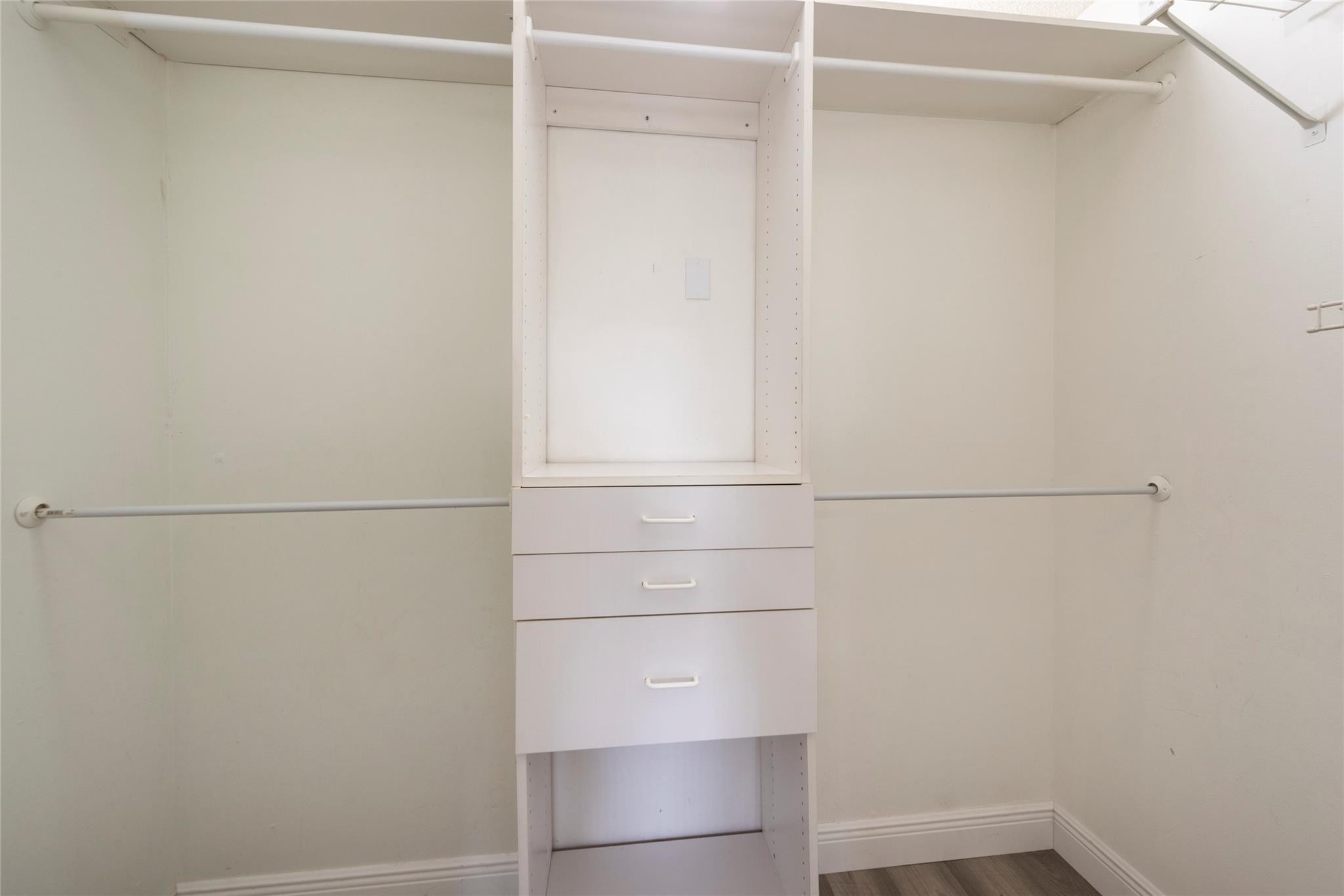 WOODBRIDGE - Residential Lease