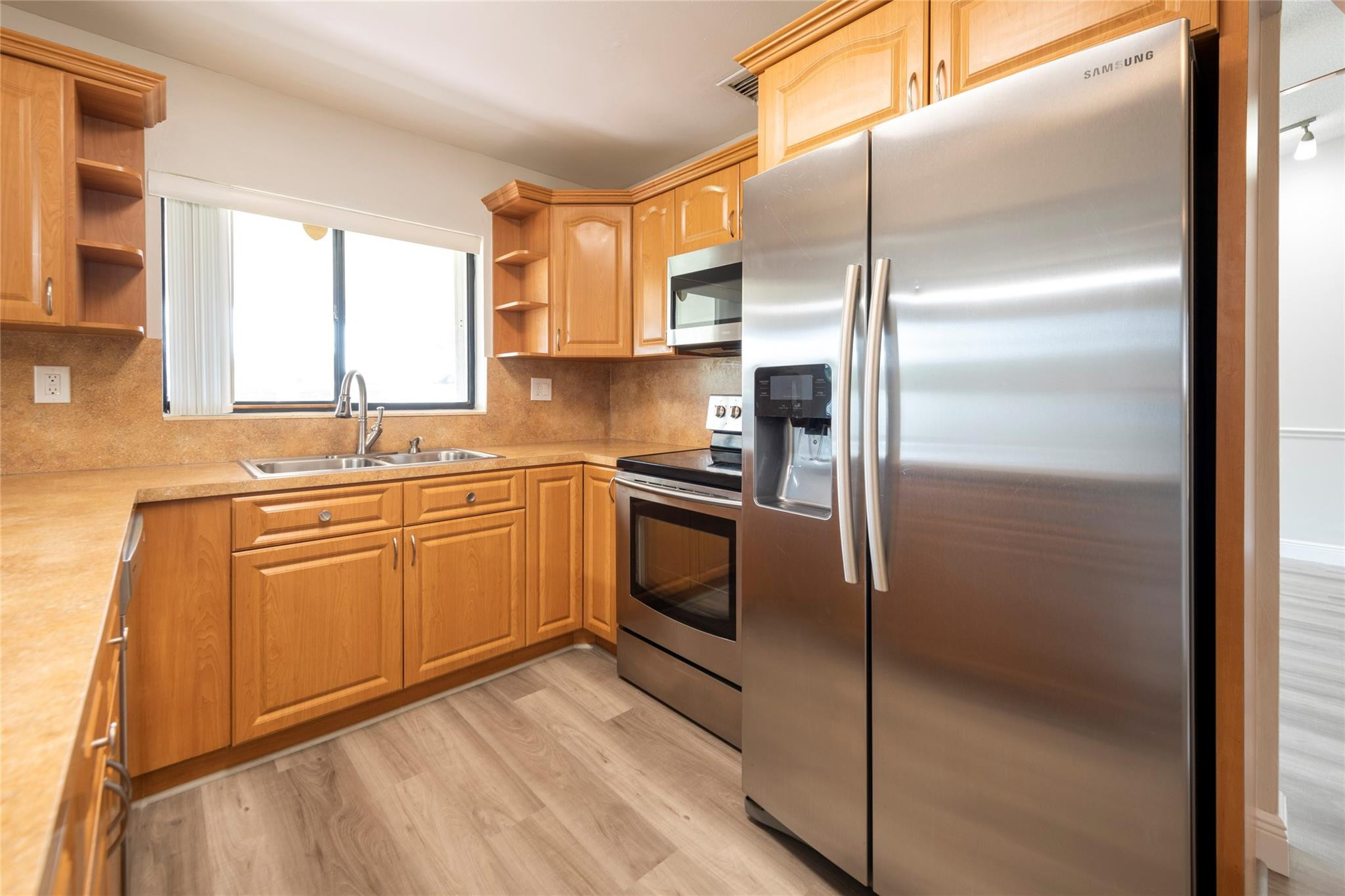 WOODBRIDGE - Residential Lease