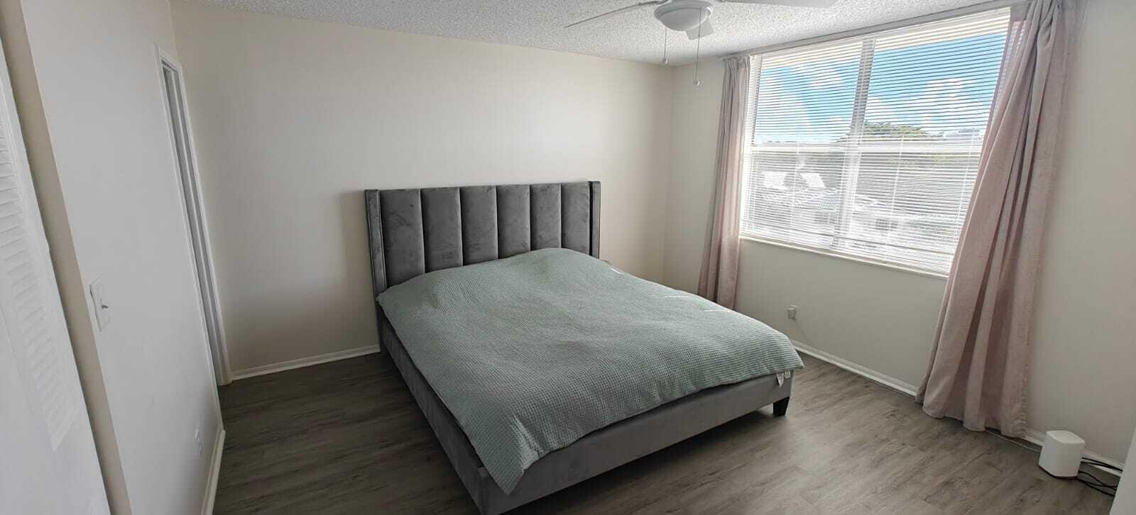 CORAL RIDGE EAST CONDO - Residential Lease