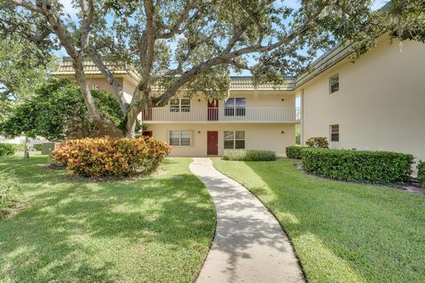 16 Vista Gardens Trail 106 Vero Beach FL 32962