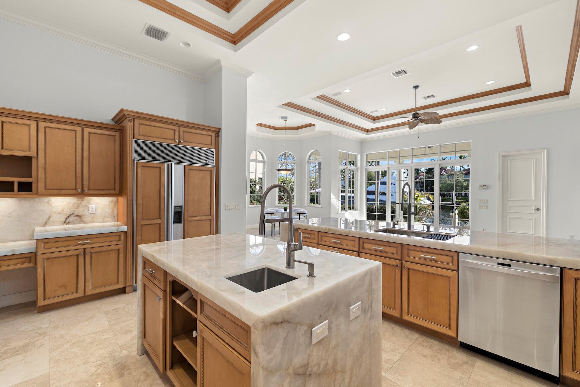 HARBOUR ISLES - Residential