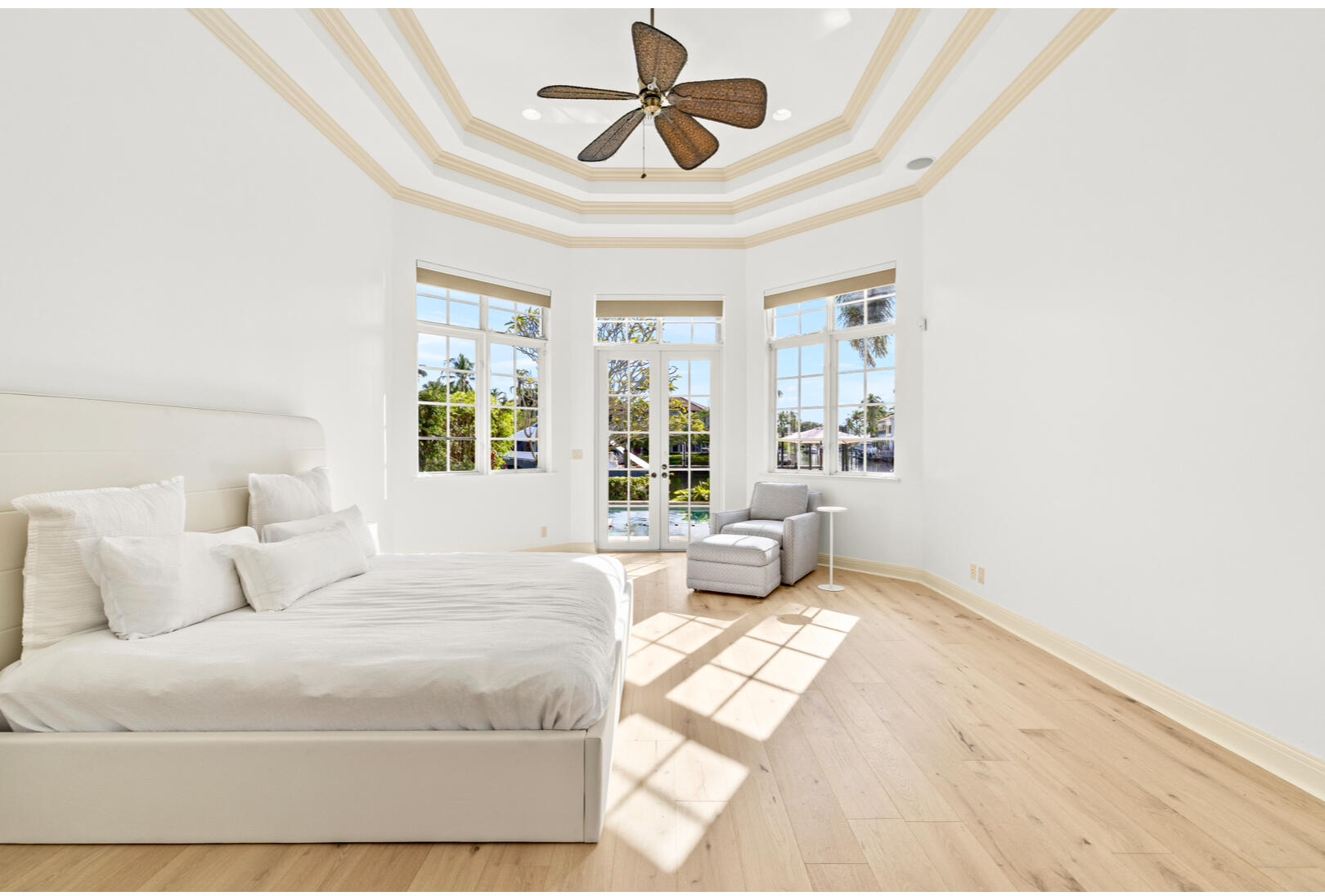 HARBOUR ISLES - Residential