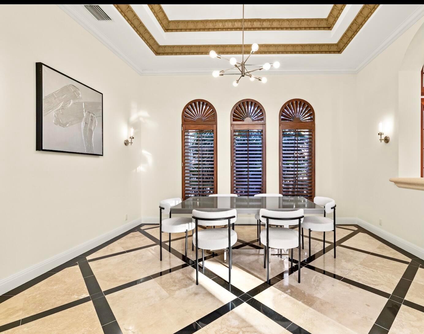 HARBOUR ISLES - Residential