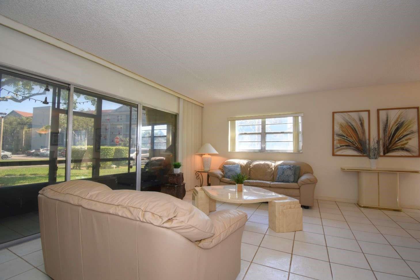 Ivanhoe East At Century V - Residential Lease