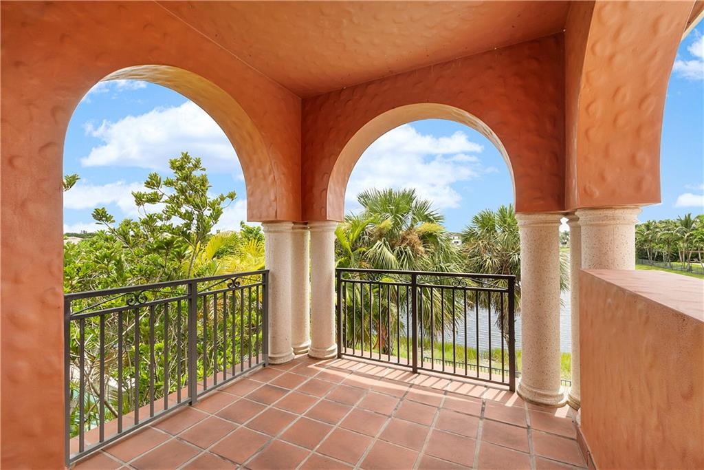 Parkland Golf & Country C - Residential