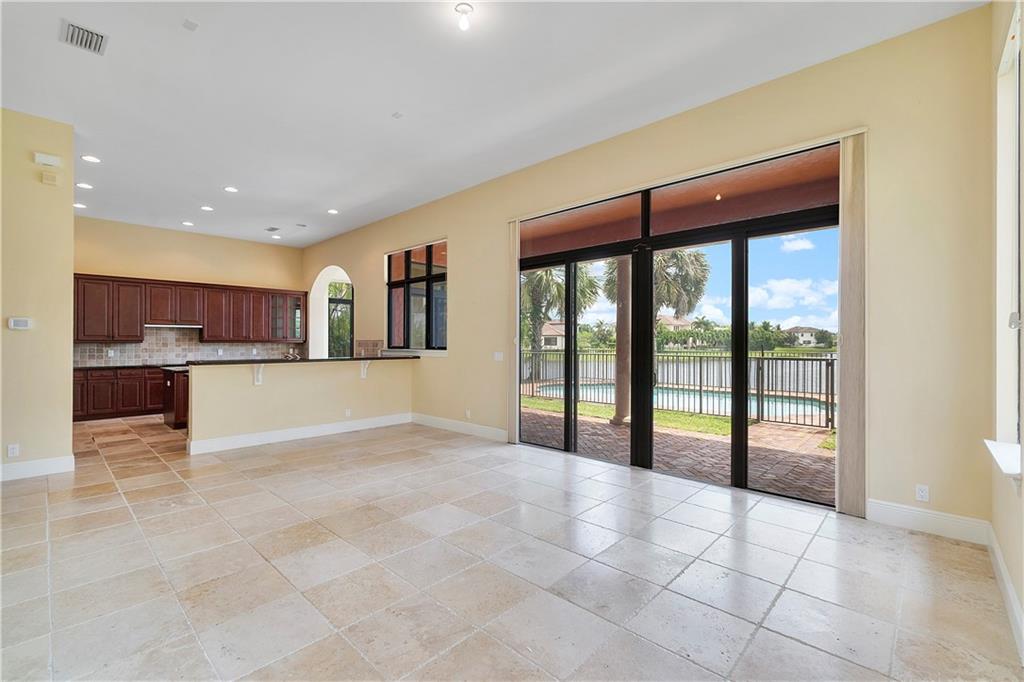 Parkland Golf & Country C - Residential