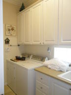 VILLAGEWALK - Residential