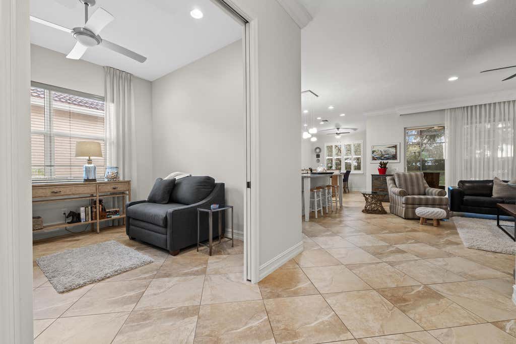 Photo of 9171 Meridian View Isle, Boynton Beach, FL 33473 (MLS # R11113986)