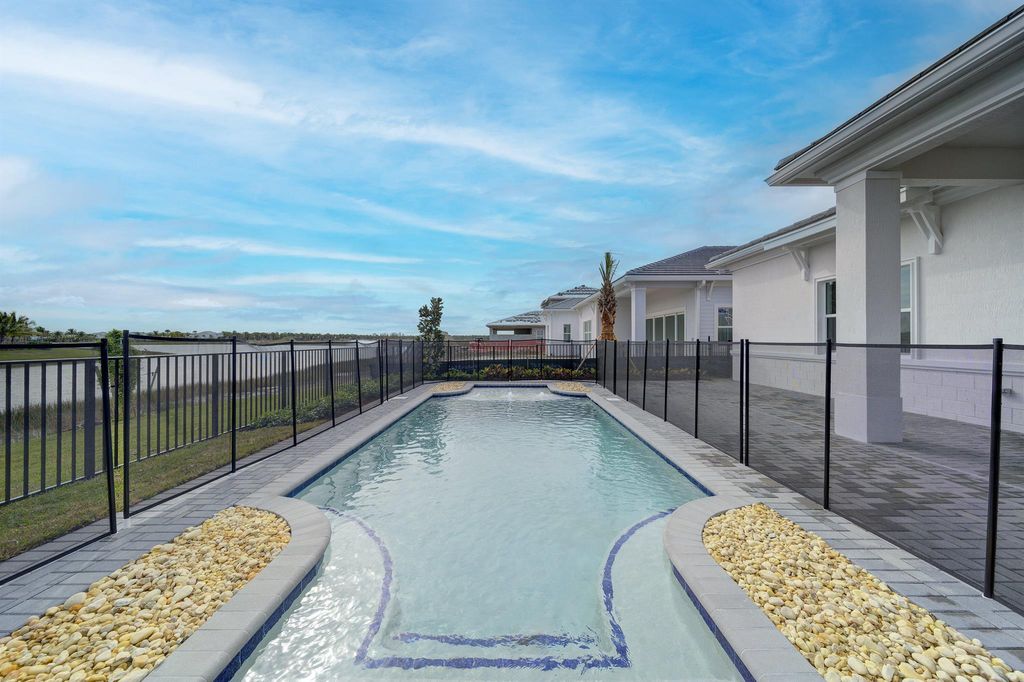 Photo of 12512 Nautilus Circle, Palm Beach Gardens, FL 33412 (MLS # R11068799)