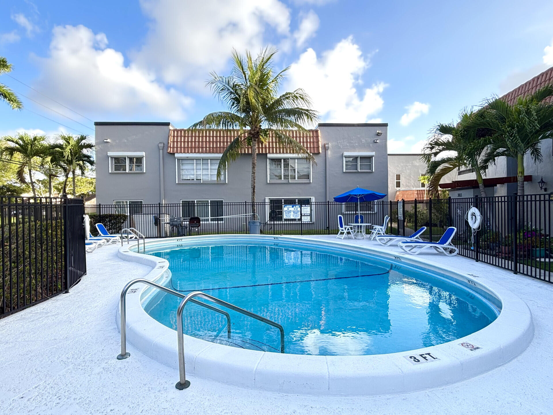 SPRING CREEK CONDO APARTMENTS - Residential