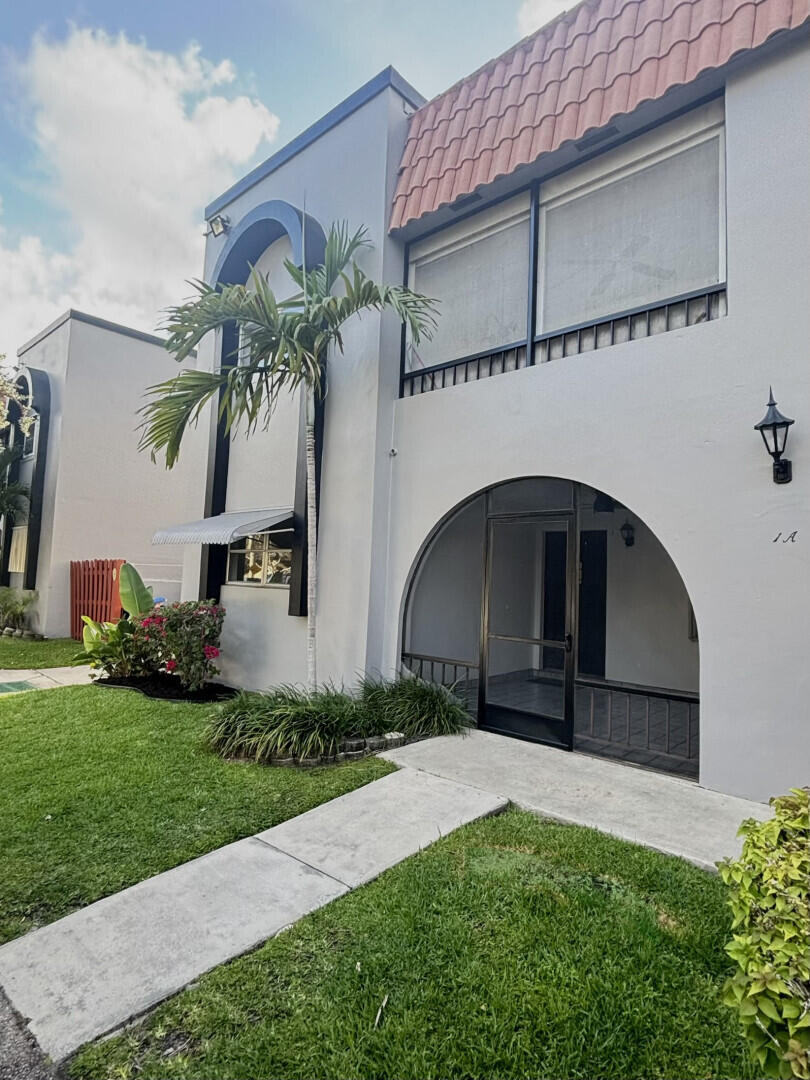 3851 NW 84th Avenue 1a