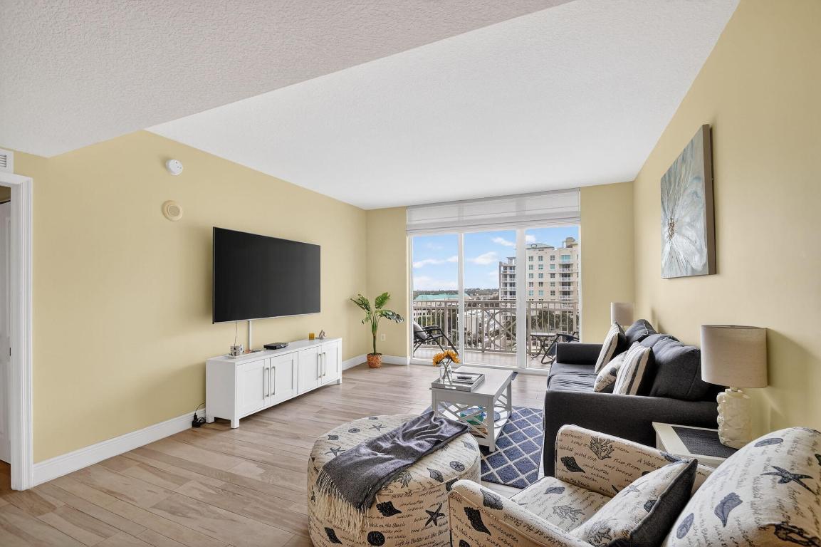 CASA COSTA CONDO - Residential