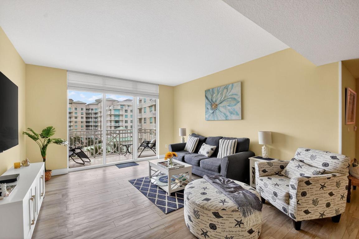 CASA COSTA CONDO - Residential