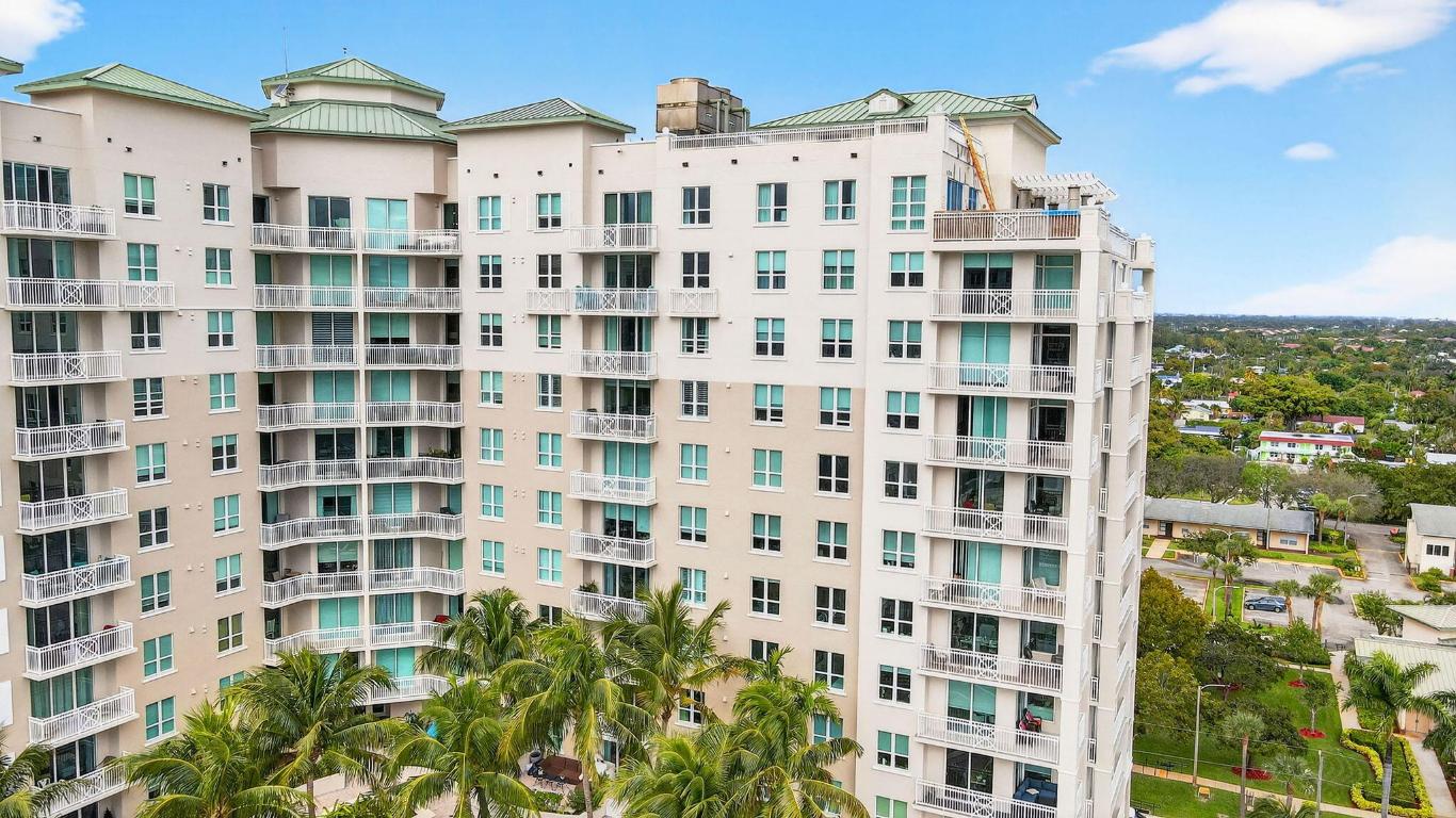 CASA COSTA CONDO - Residential