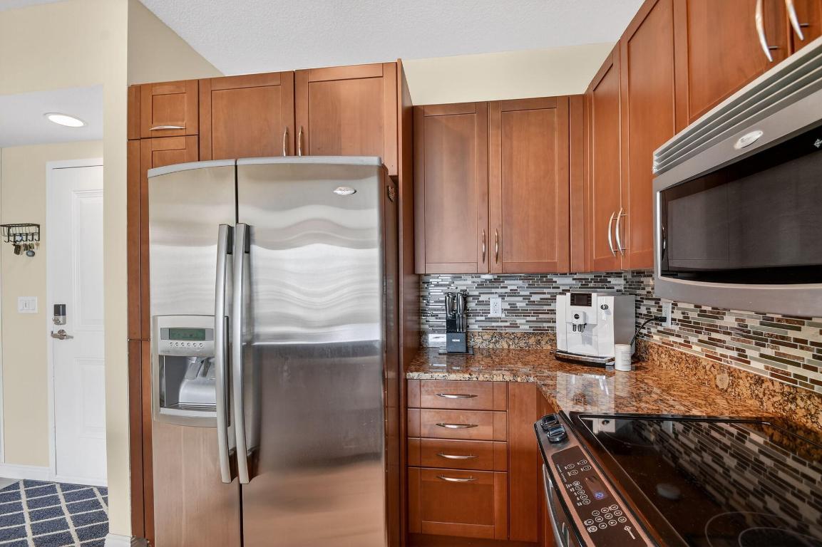 CASA COSTA CONDO - Residential