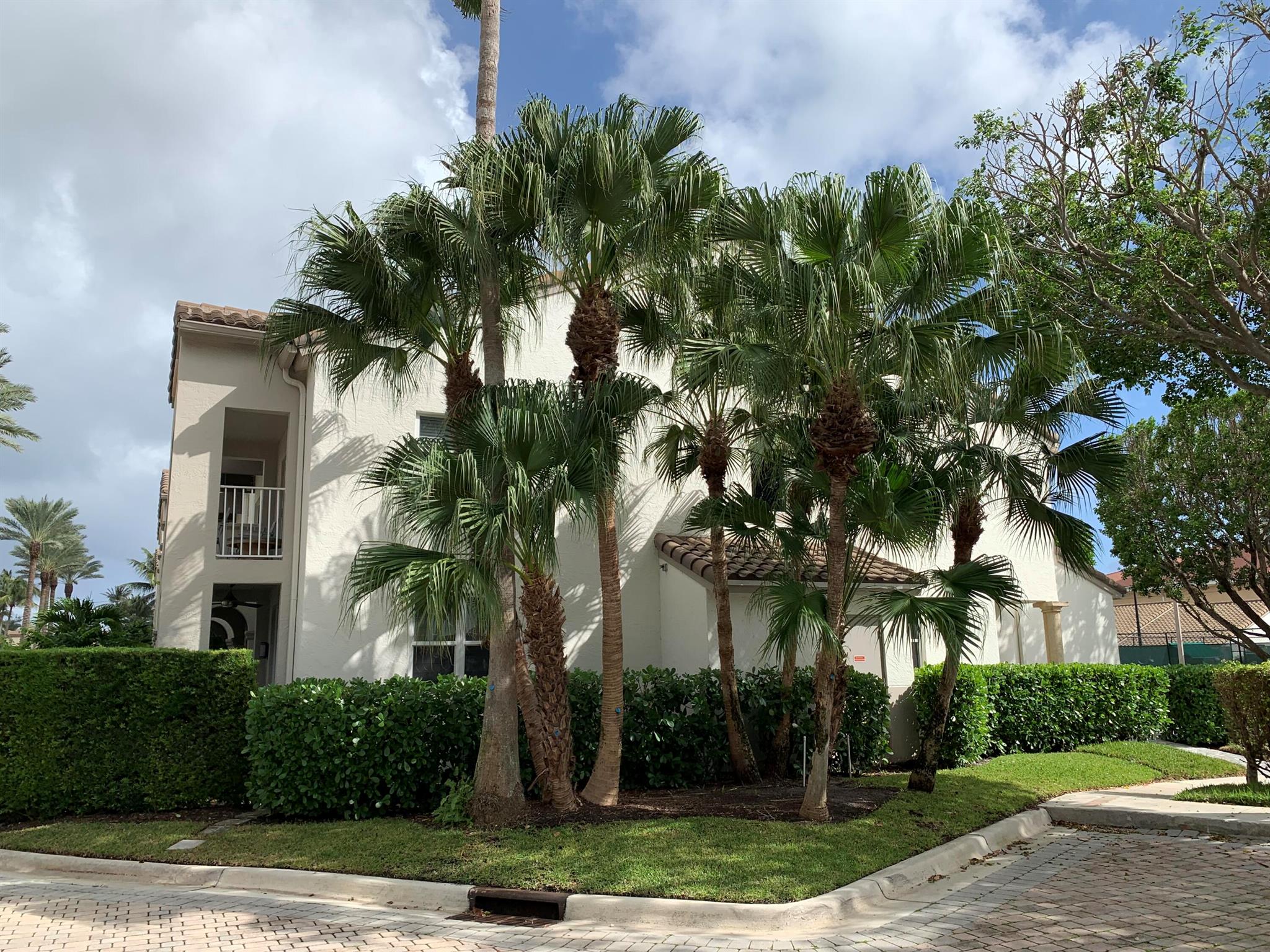 HIGHLAND BEACH CLUB CONDO - Residential Lease