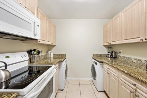 Tiny photo for 2060 GREENVIEW SHORES Boulevard #308, Wellington, FL 33414 (MLS # B26082167)