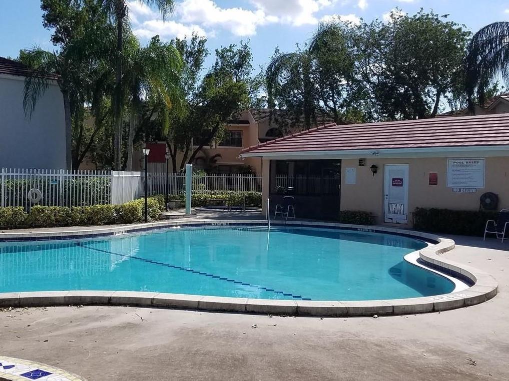 Pierpointe #5 Condo #2 - Residential Lease